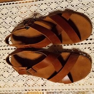Chaco | Wayfarer Leather Criss Cross Comfort Sandals Rust Brown Size 7